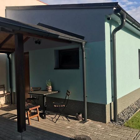 U Cepicku Lägenhet Nymburk Exteriör bild